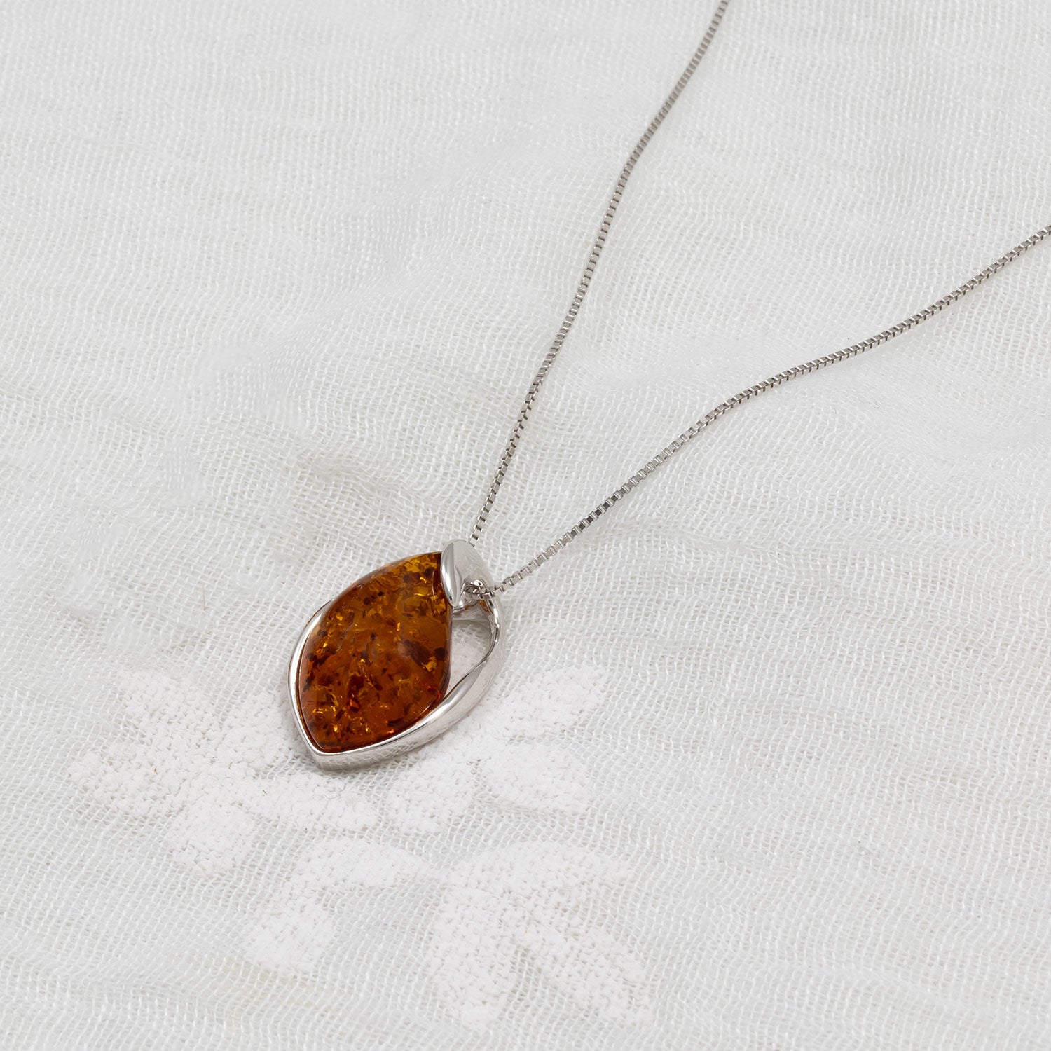 Silver Twist Amber Teardrop Pendant