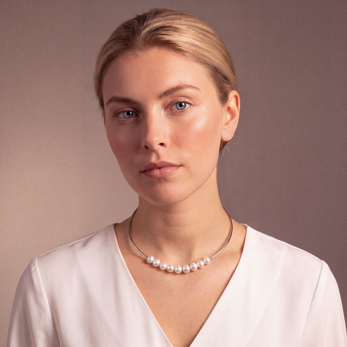Freshwater Pearls T-Bar Necklace
