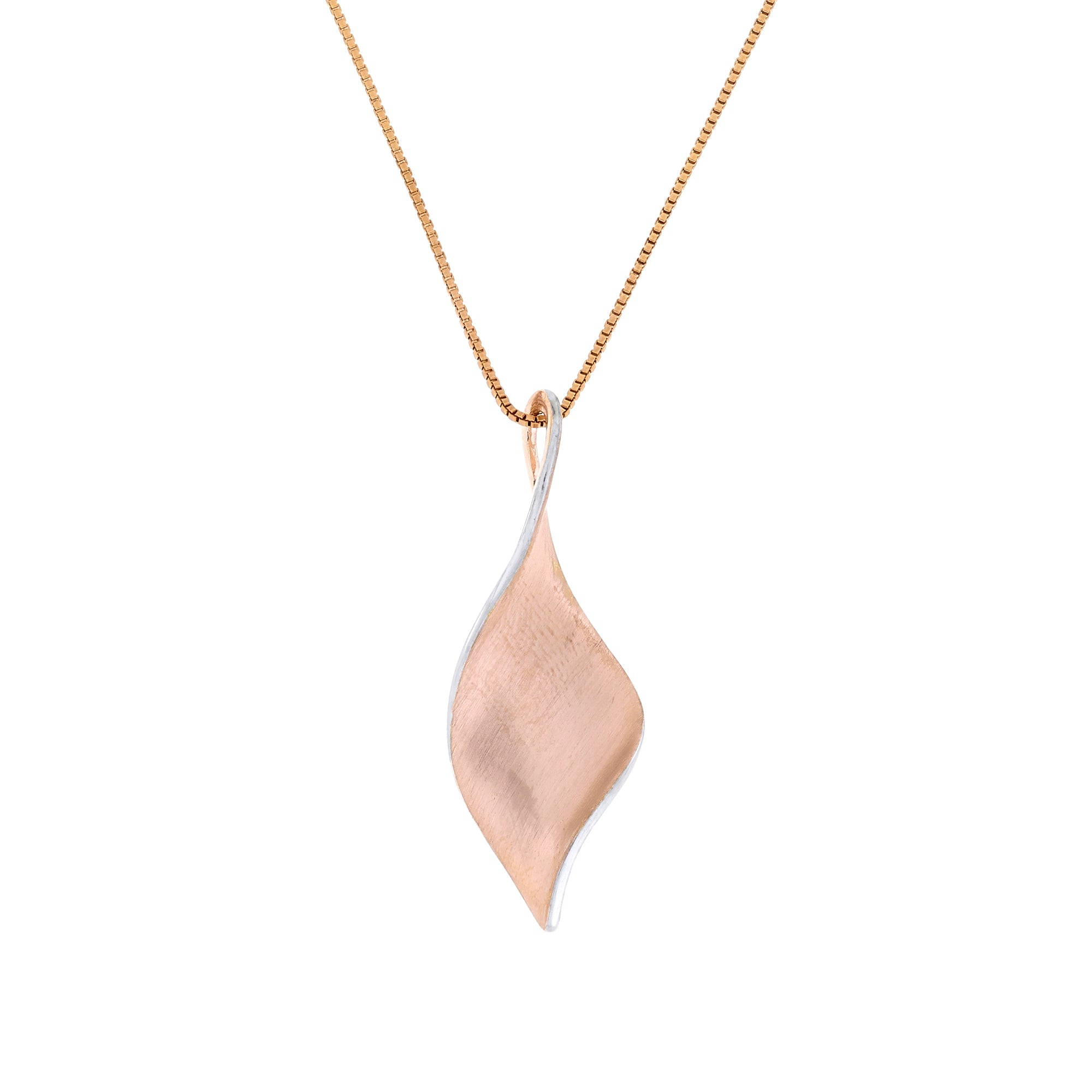 A rose gold vermeil pendant with a smooth satin effect, attached to a chain necklace.