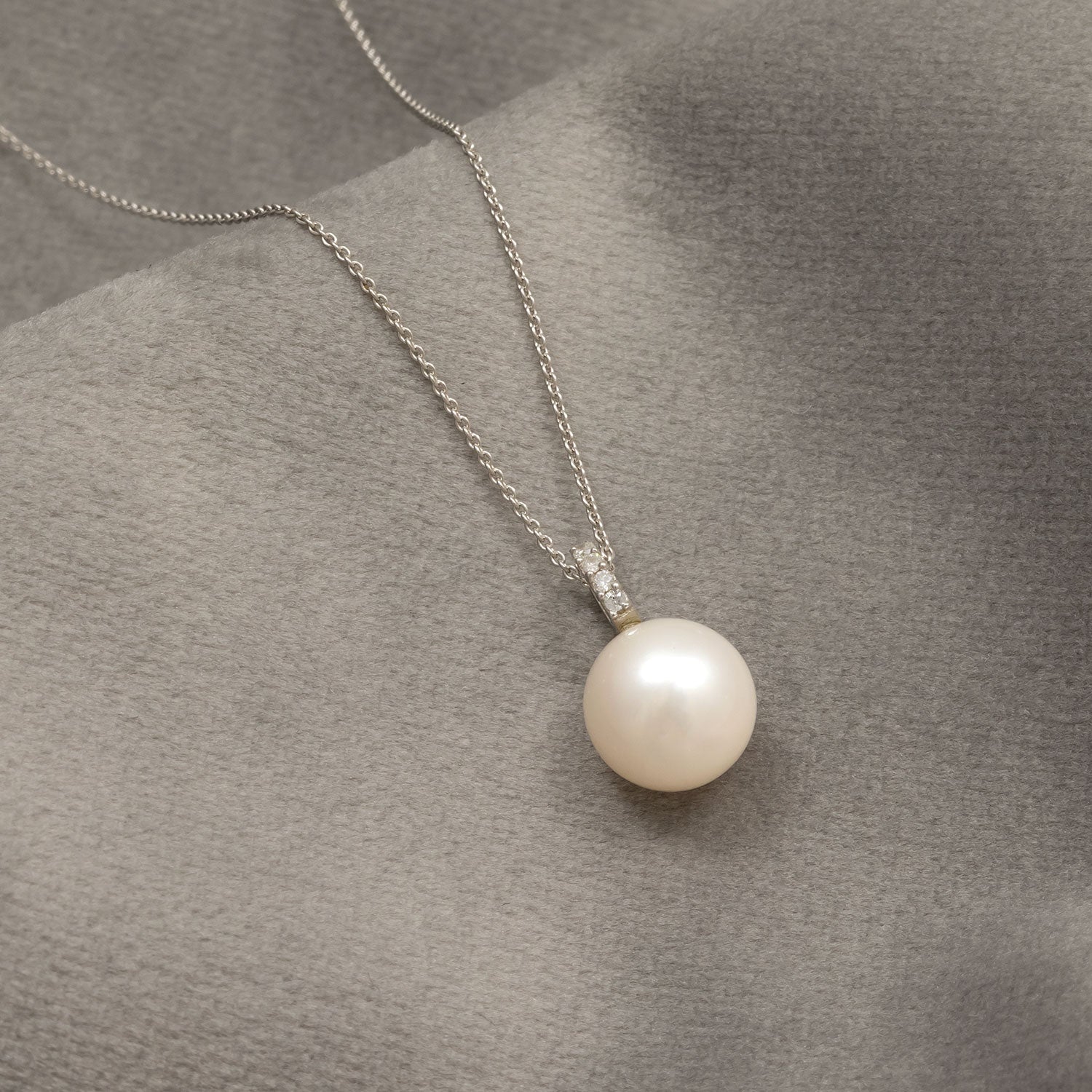 9 Carat White Gold, Pearl and Diamond Pendant