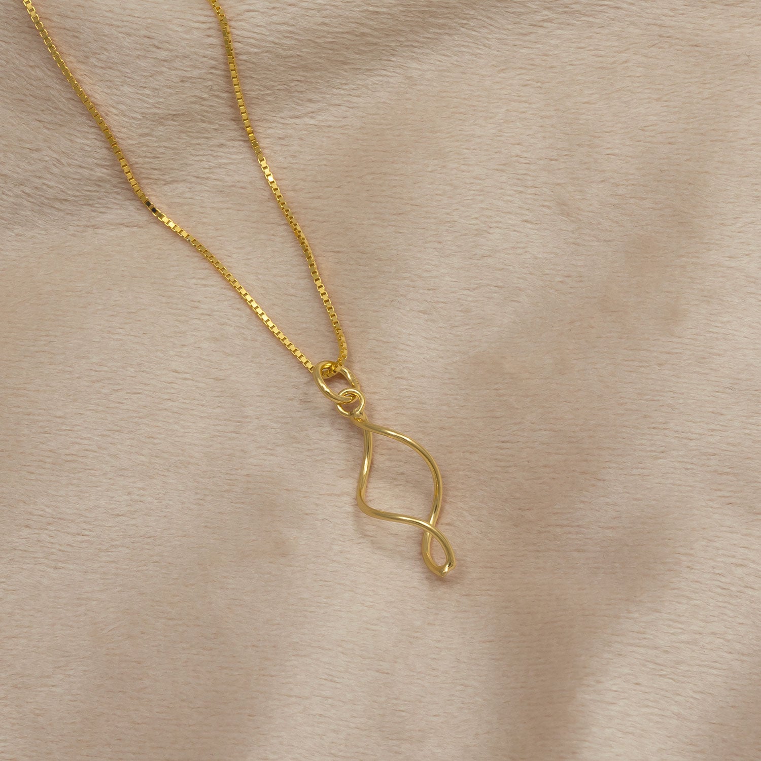 Simple Twist Pendant - Yellow Gold Vermeil