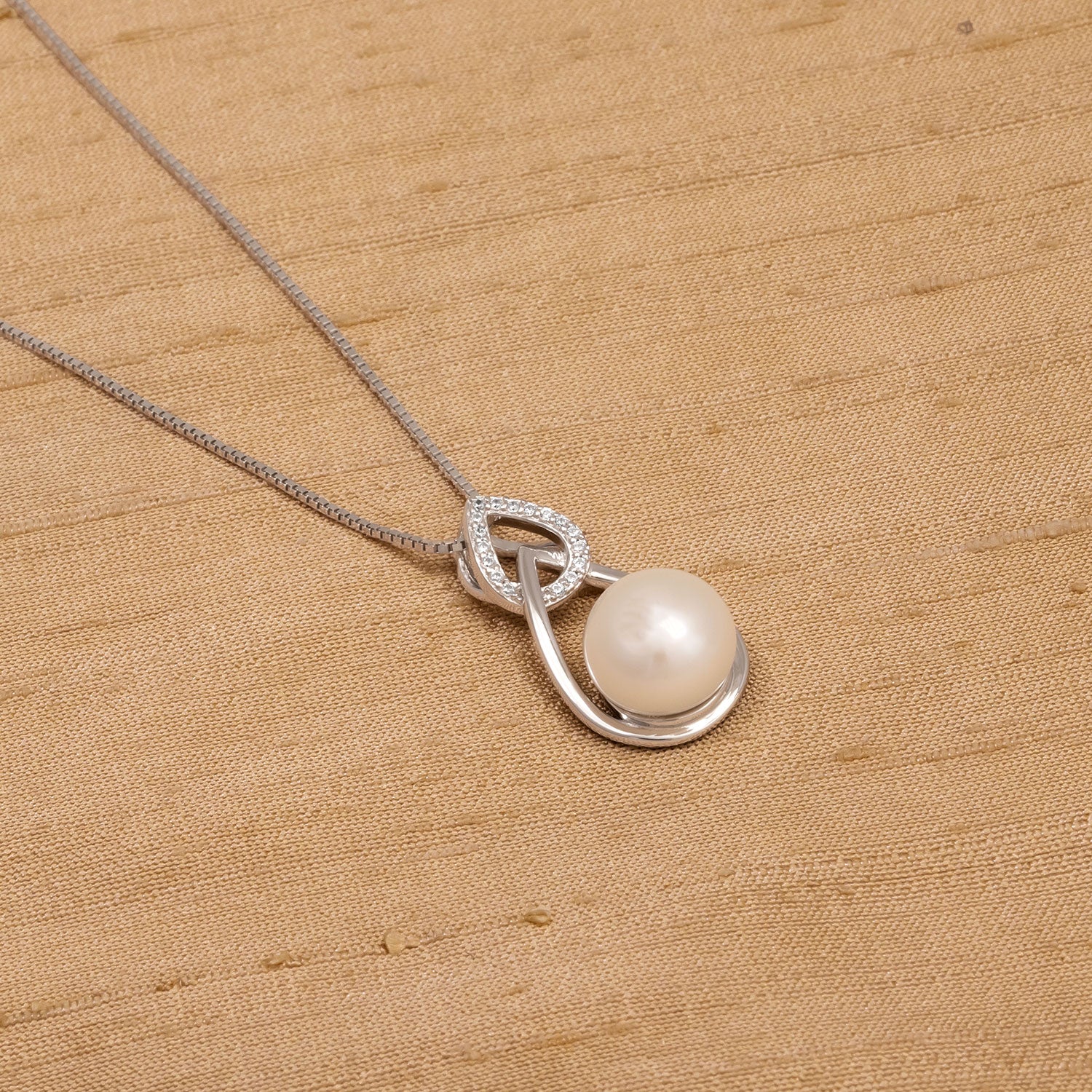 Silver & Freshwater Pearl Teardrops Pendant