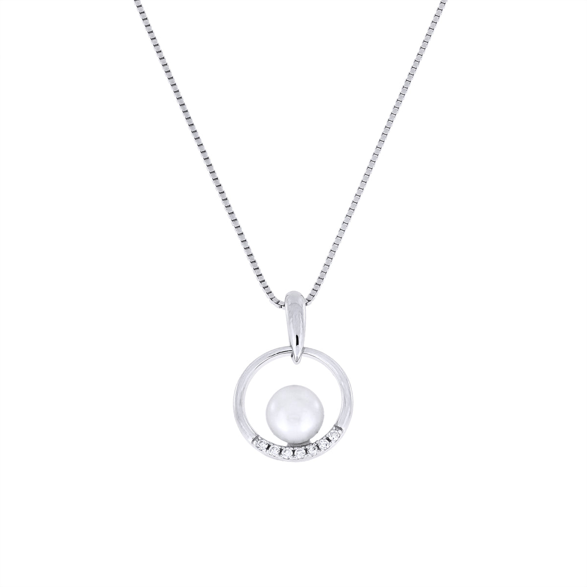 Silver circular pendant featuring a freshwater pearl and lab grown diamonds on a white background