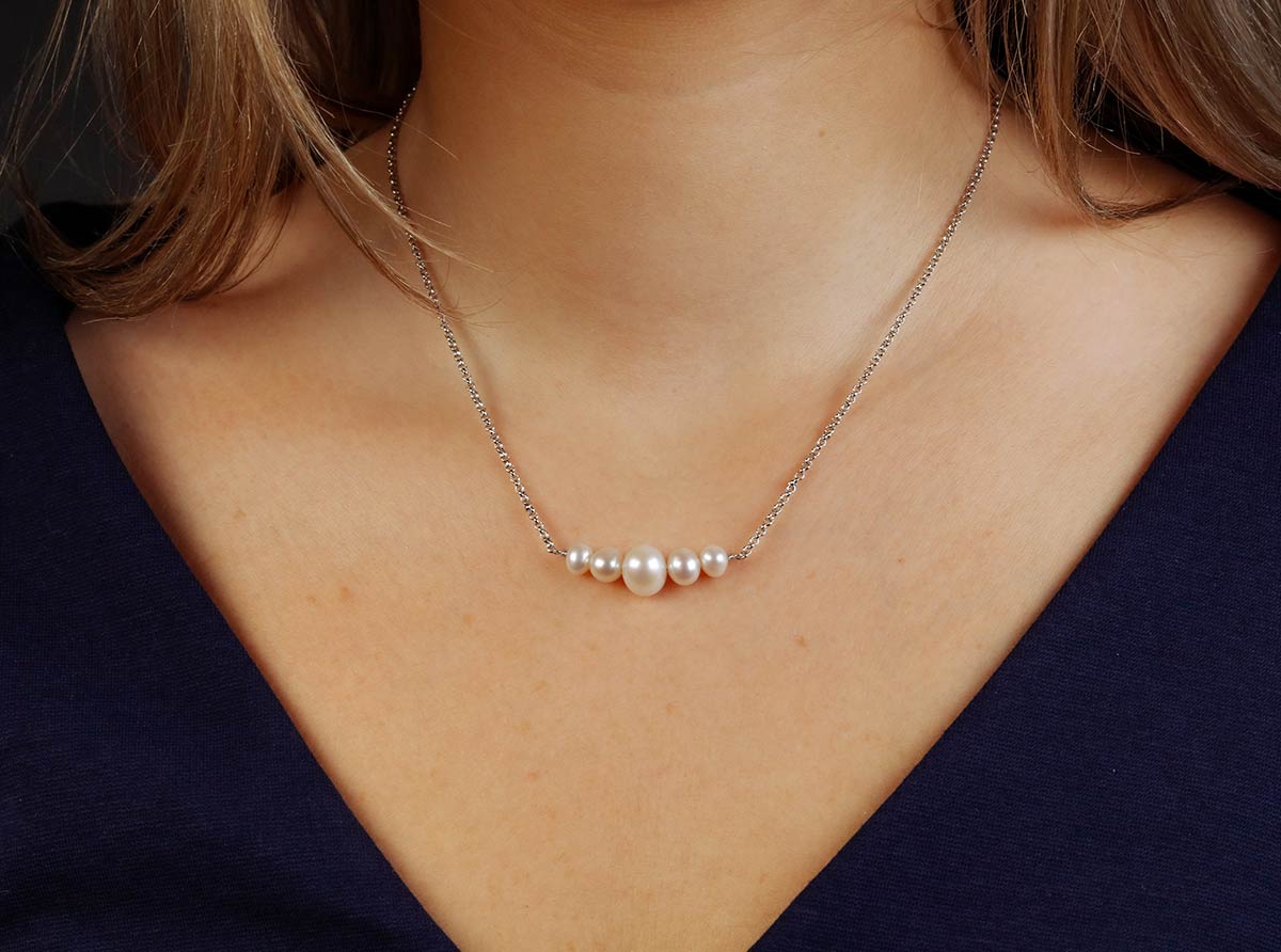 Graduated Pearls Necklace