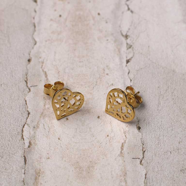 Pair of 9 carat yellow gold stud earrings featuring an intricate heart-shaped openwork design, combining delicate artistry with a refined contemporary finish.