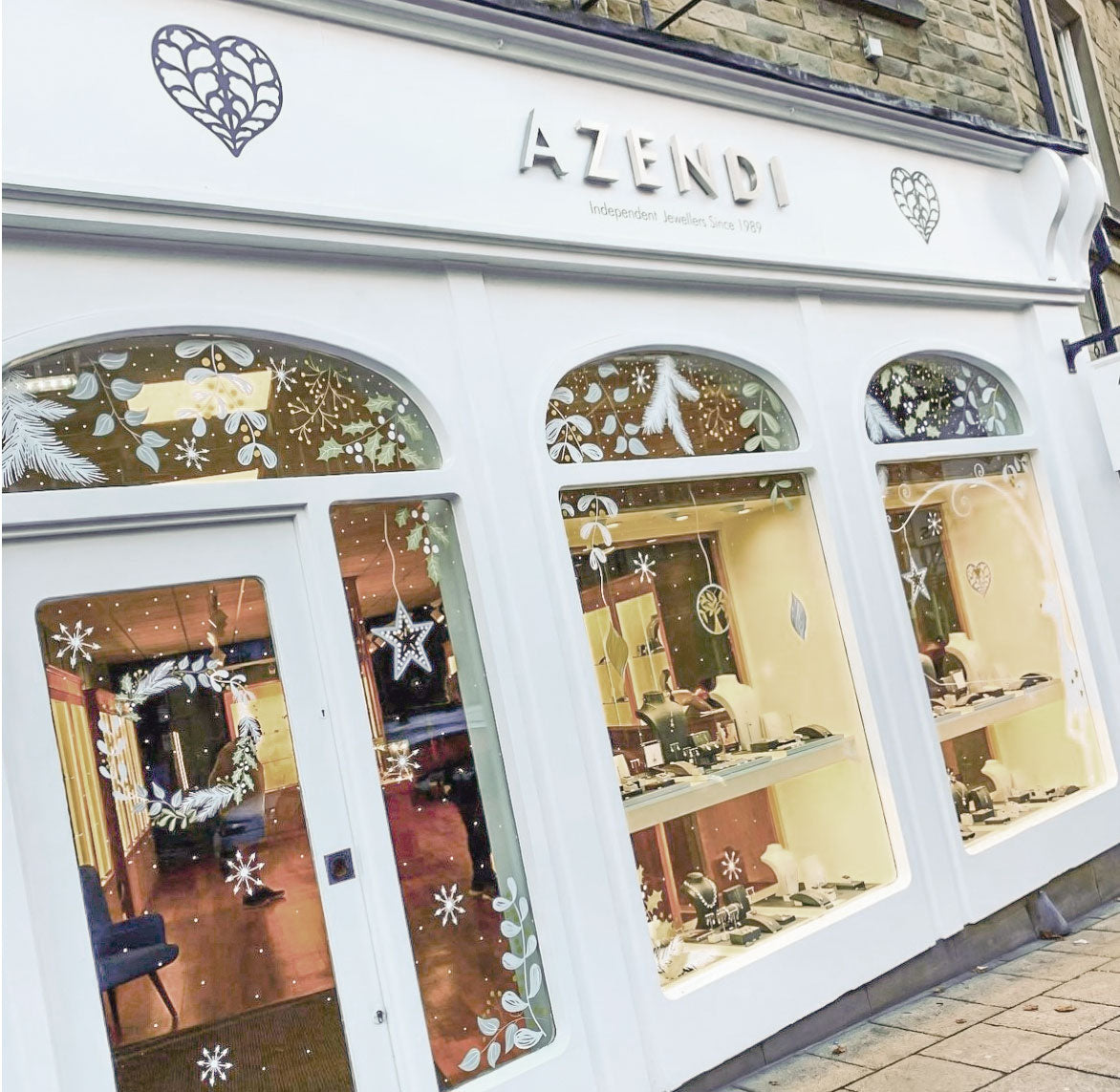 Christmas Store Opening Hours 2024