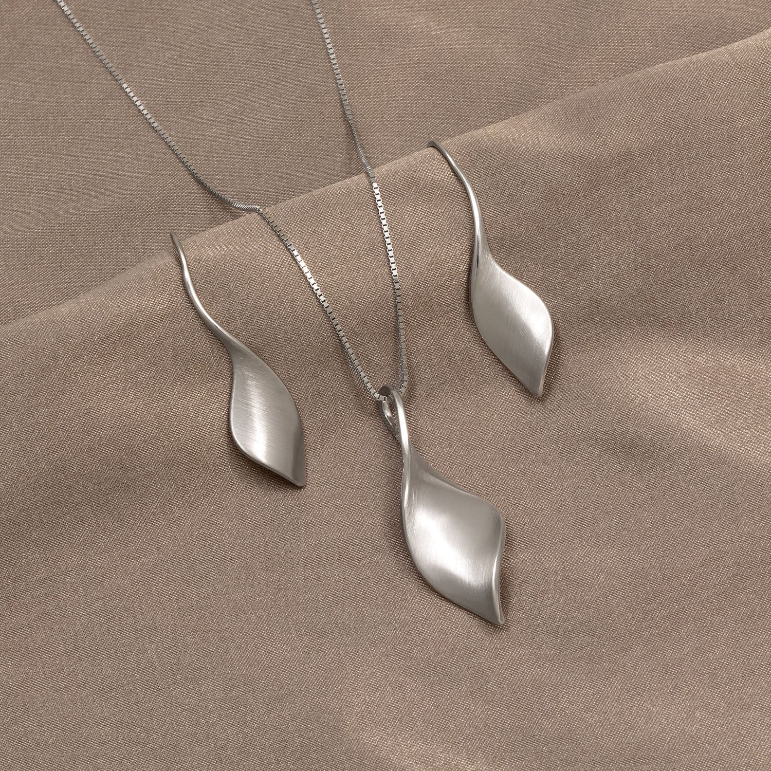 Silver Twist Drop Earrings