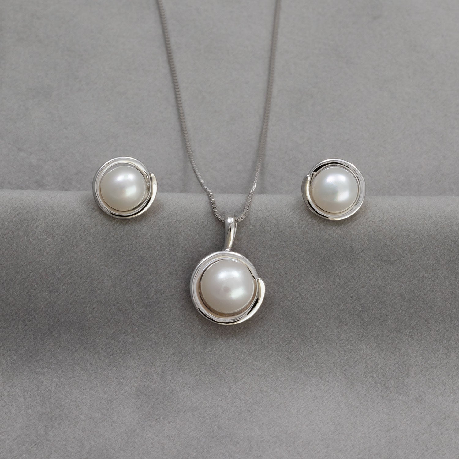 Spiral Set Pearl Studs