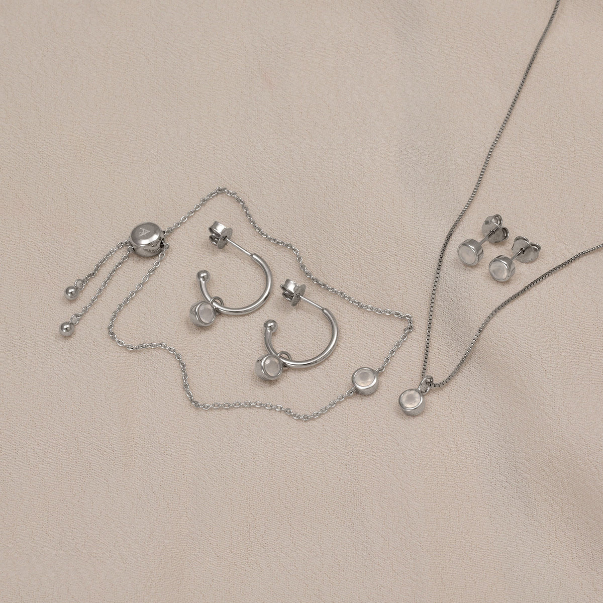 March Birthstone Bracelet - Aqua Chalcedony