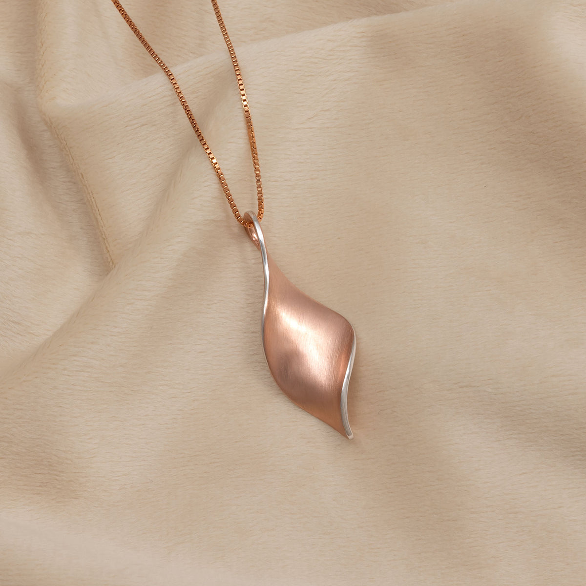 Rose Gold Vermeil Twist Pendant