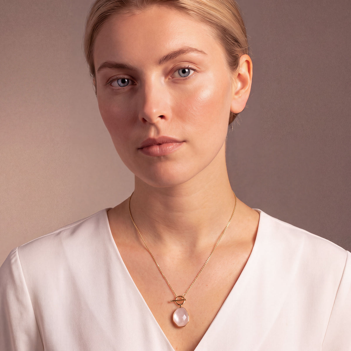 Mother of Pearl T-Bar Necklace