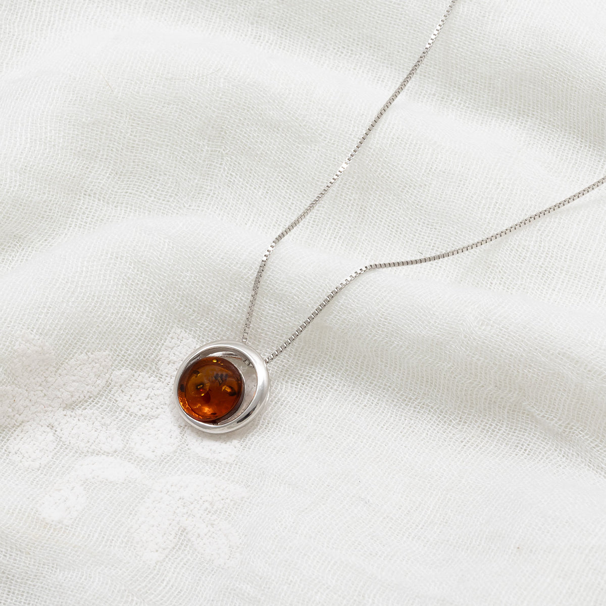 Silver & Amber Circle Pendant
