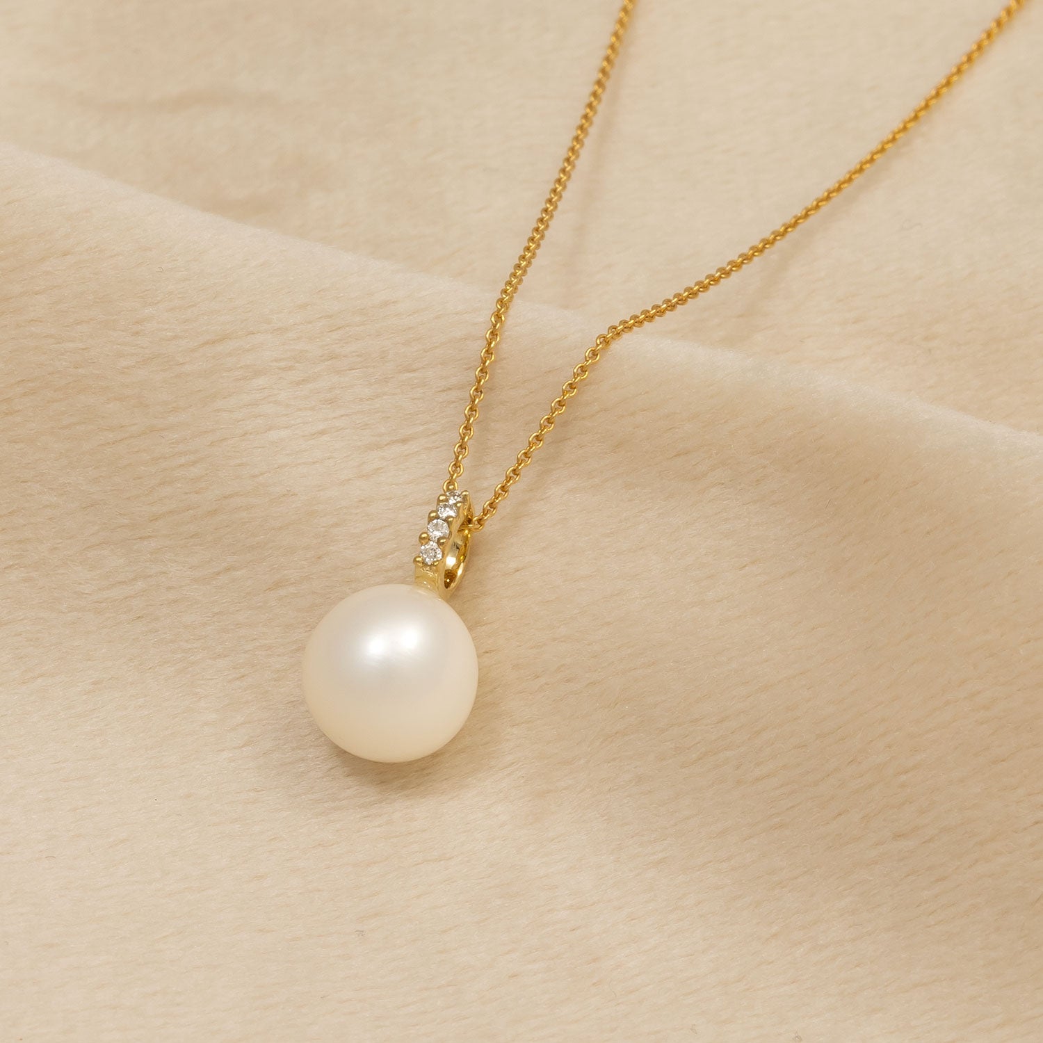 9 Carat Yellow Gold, Pearl and Diamond Pendant