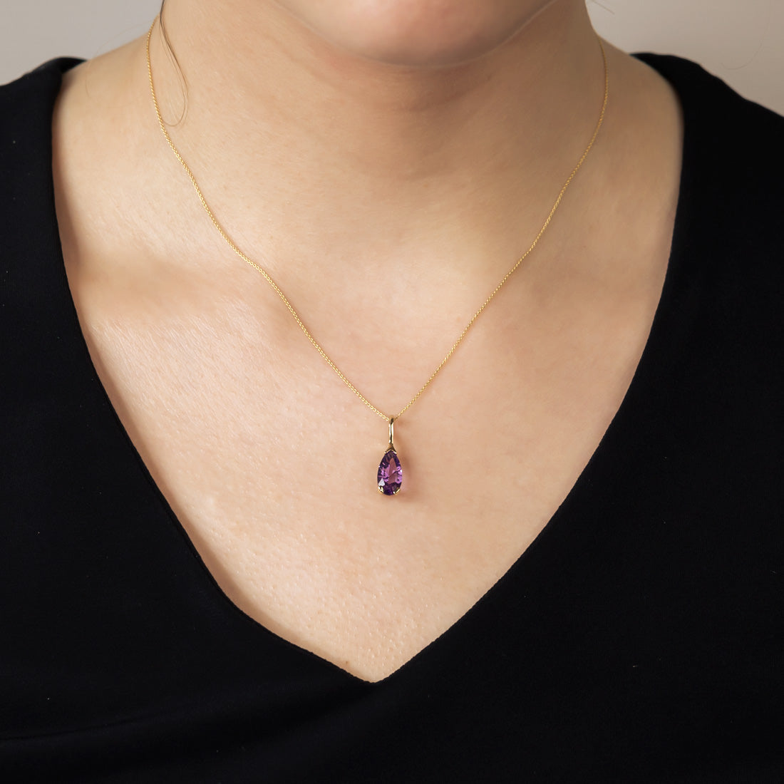 9 Carat Gold Amethyst Teardrop Pendant