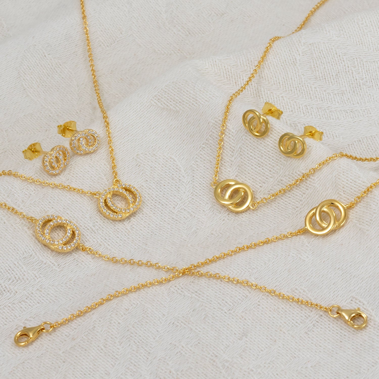 Yellow Gold Vermeil Interlocking Circles Bracelet