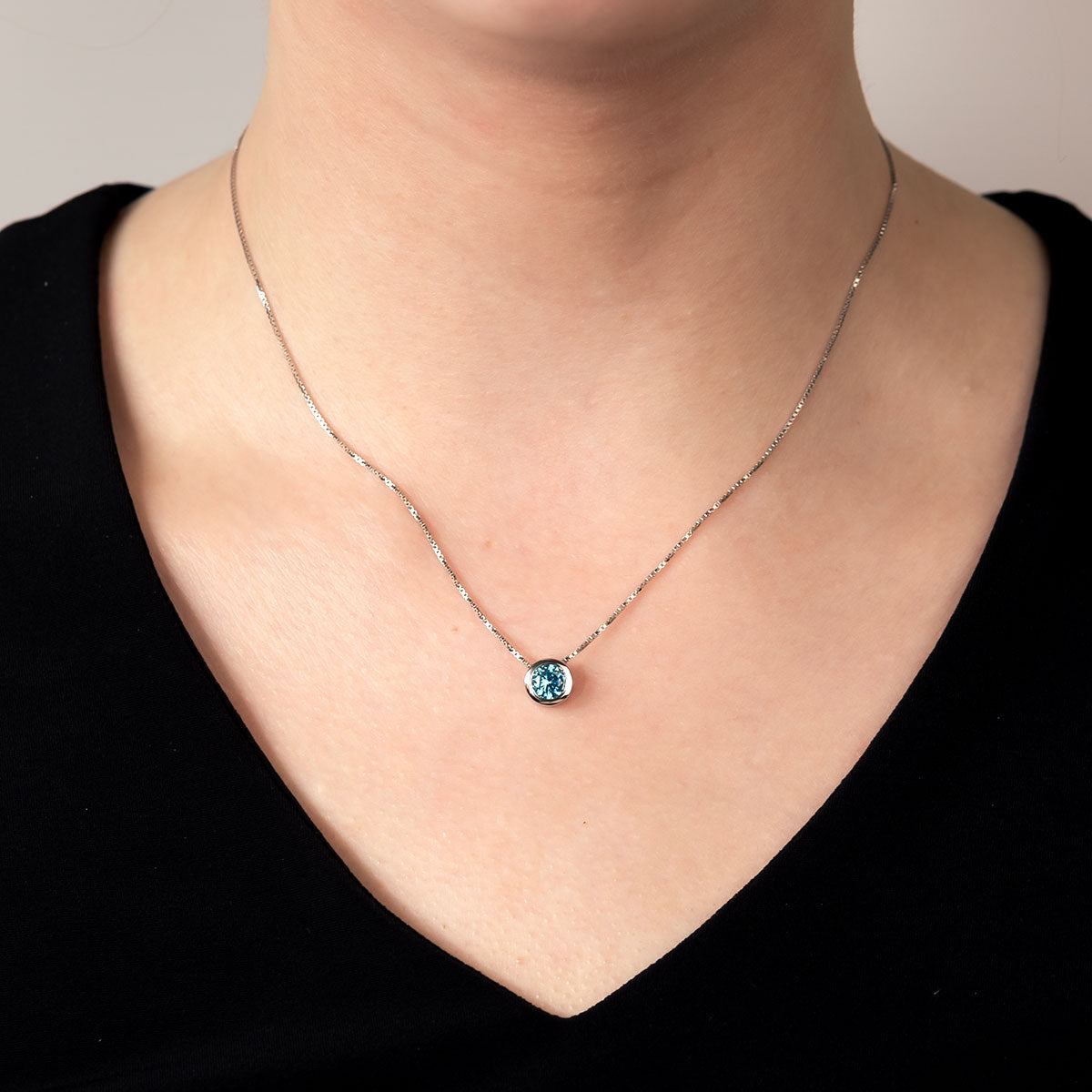 Sterling Silver Brilliant Cut Stone Set Pendant - Aqua