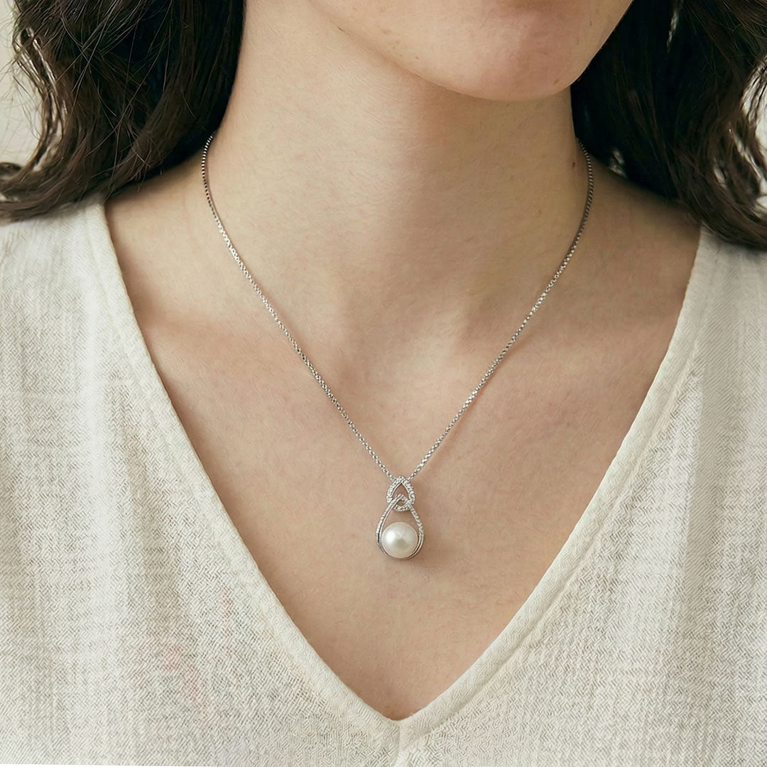 Silver & Freshwater Pearl Teardrops Pendant