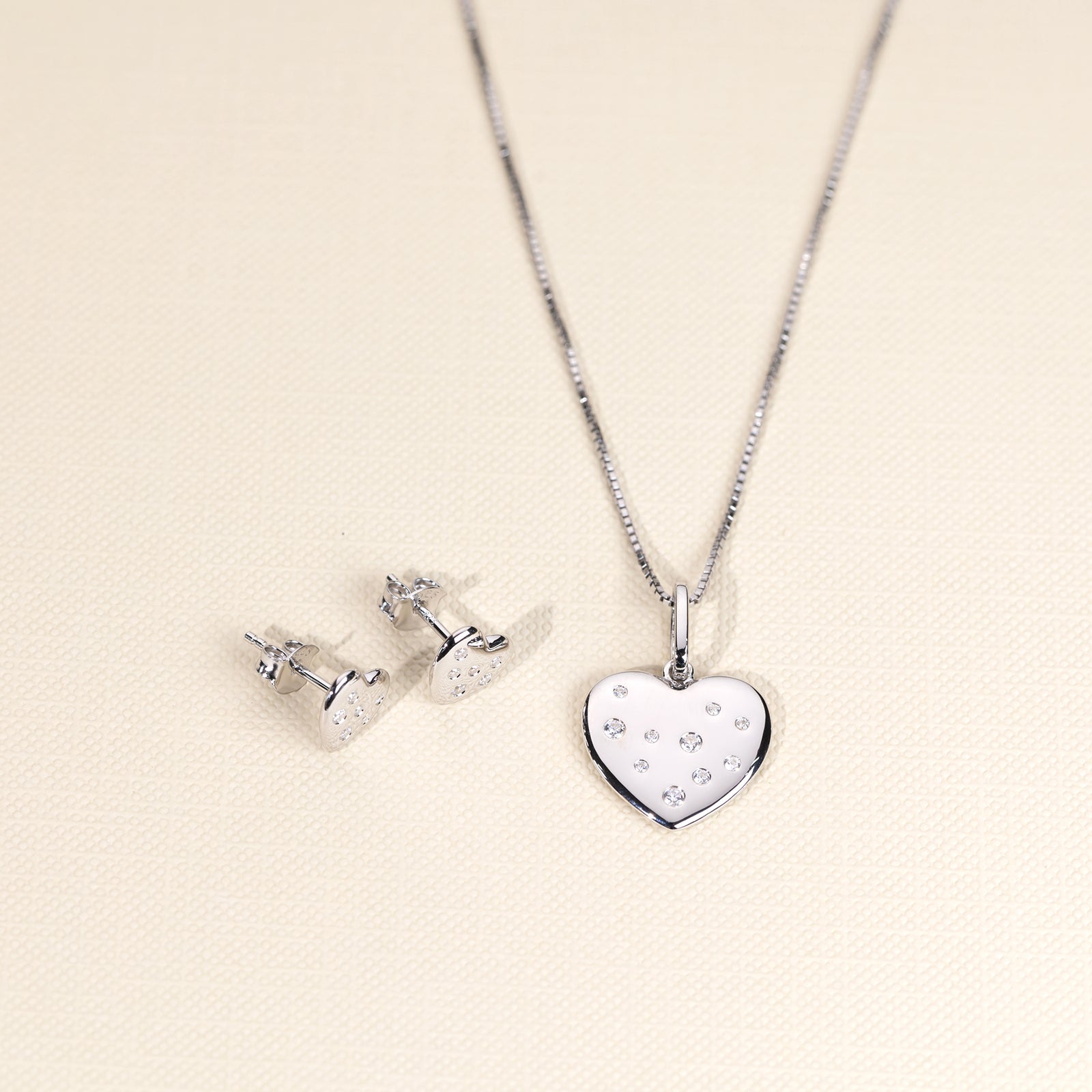 Sterling Silver Scattered Stones Heart Pendant