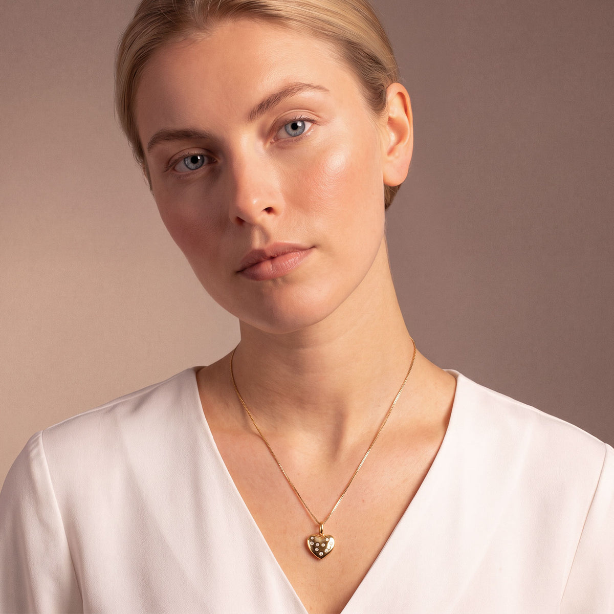 Gold Vermeil Scattered Stones Heart Pendant