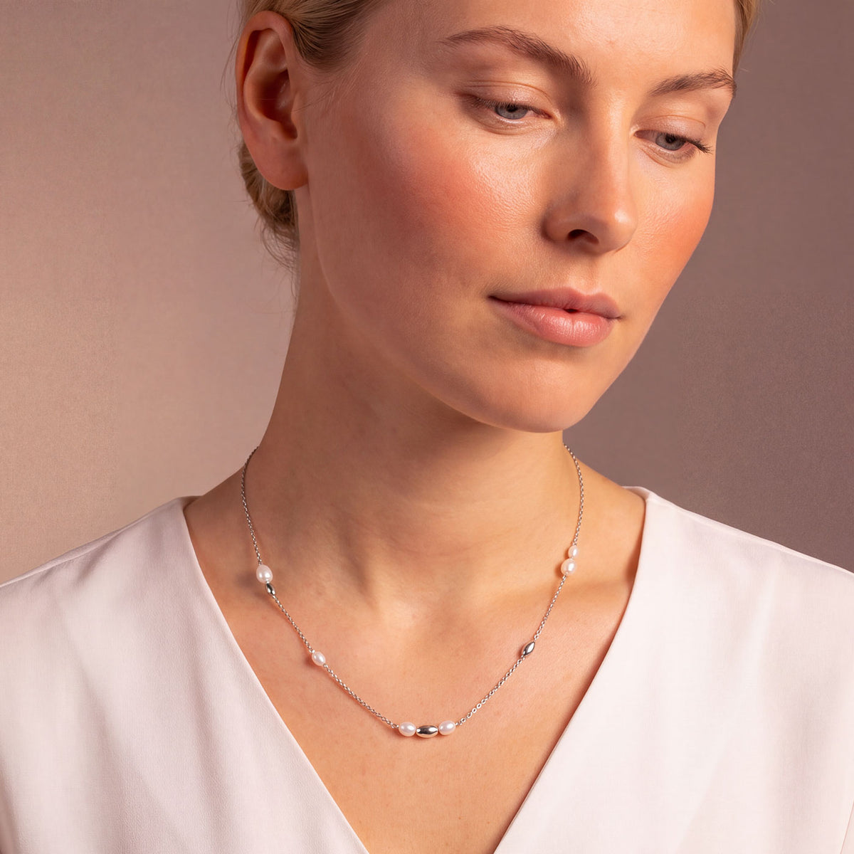 Freshwater Pearl and Bead Necklace