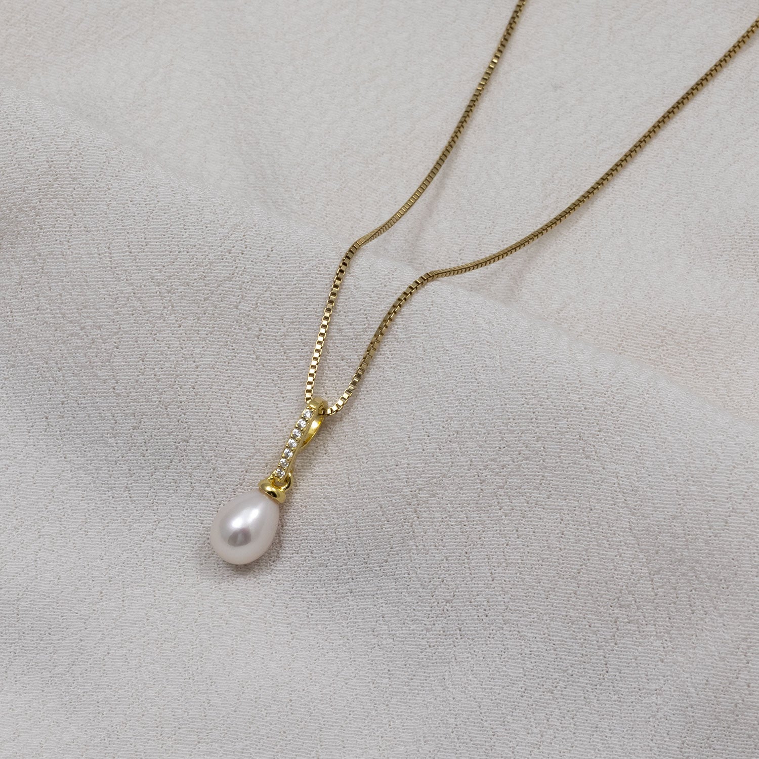 Gold Vermeil & Pavé Oval Pearl Pendant