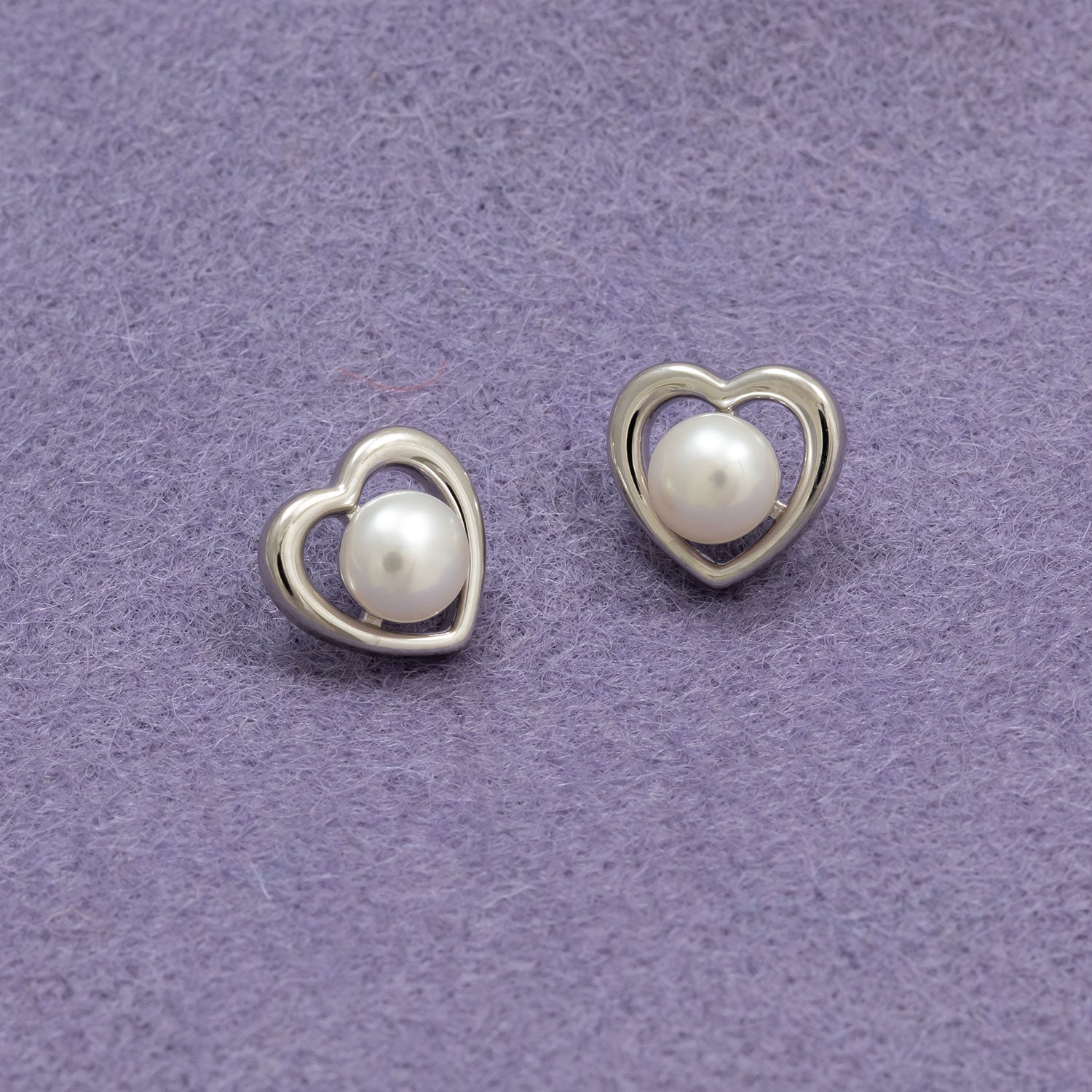 Silver and Freshwater Pearl Heart Stud Earring