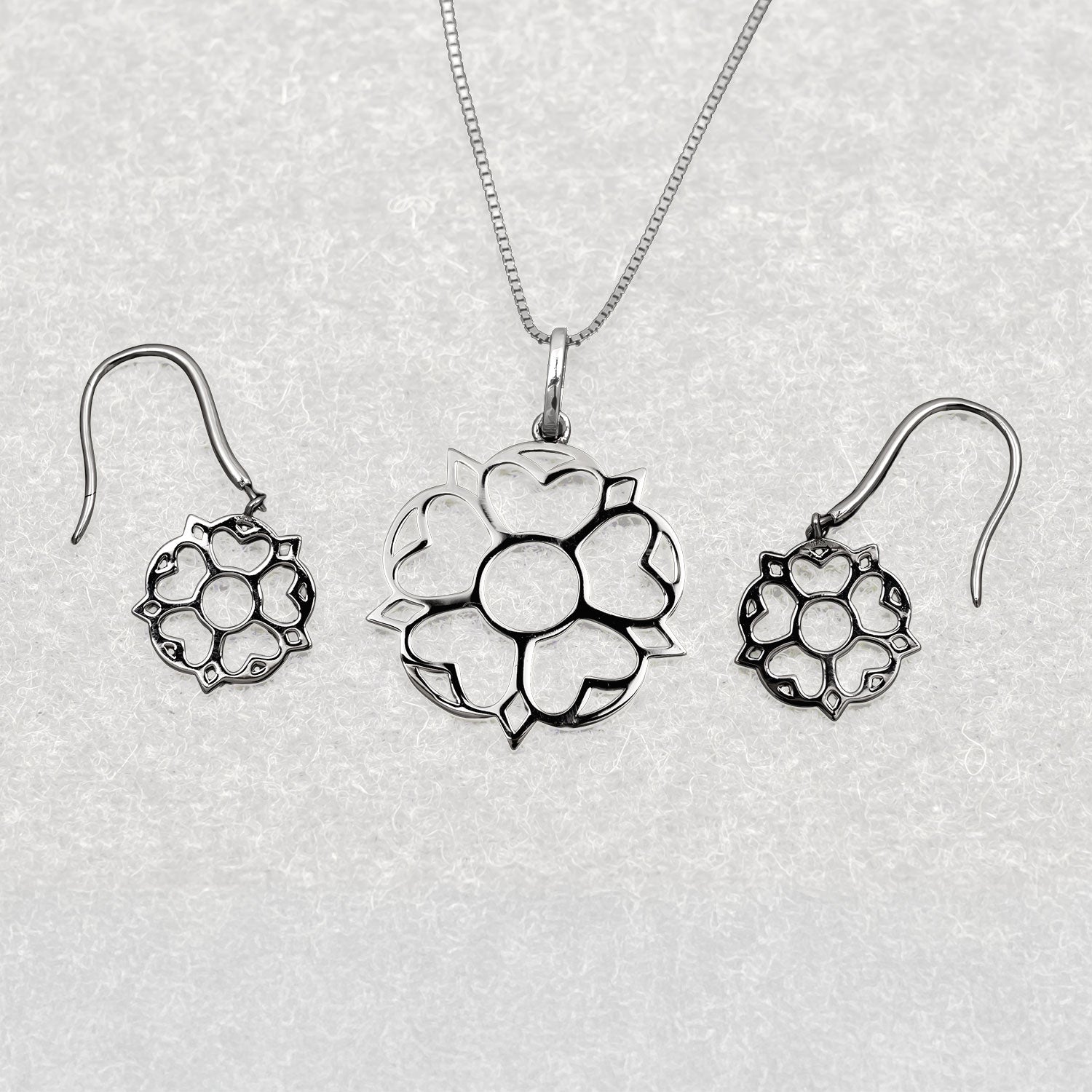 Sterling Silver Yorkshire Rose Pendant