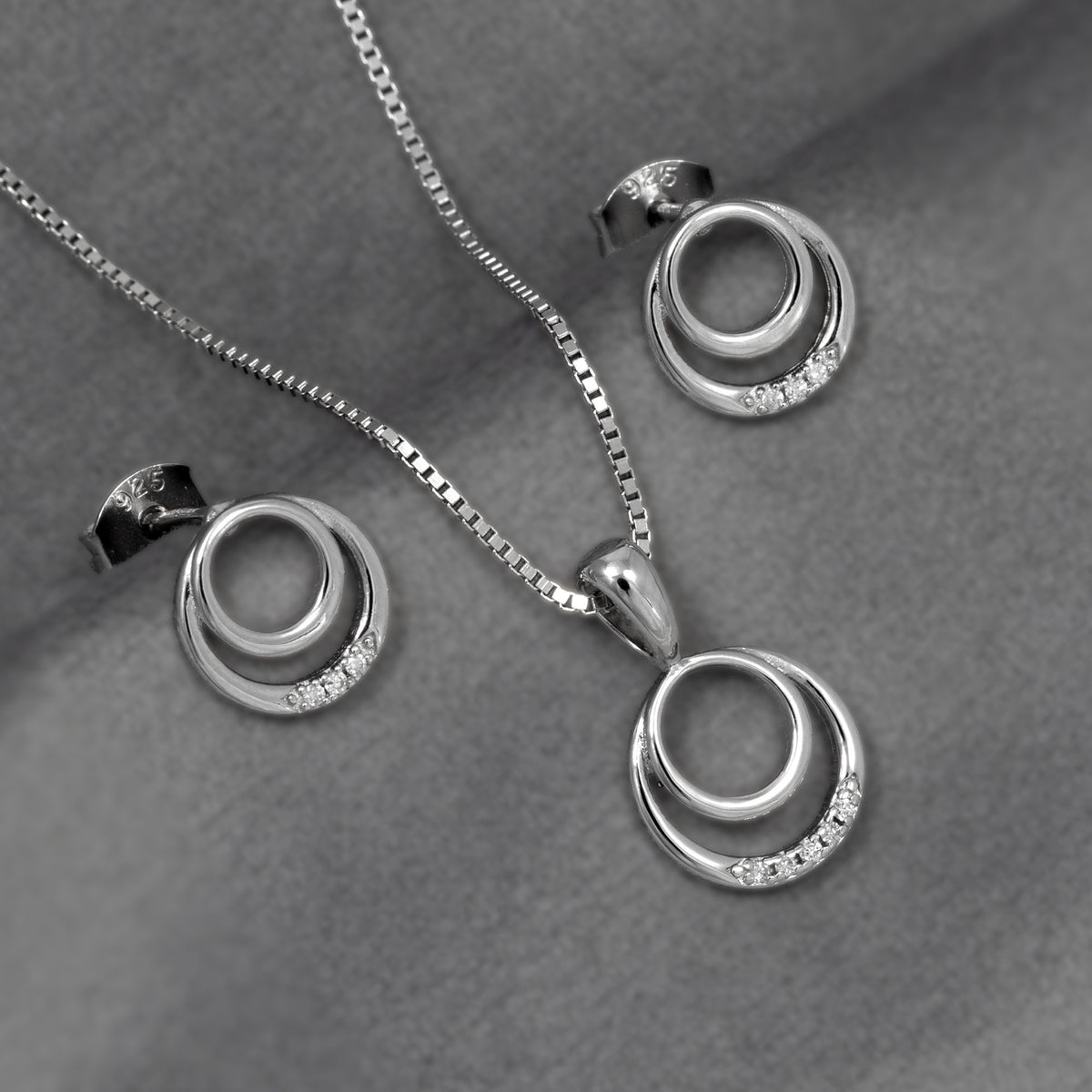 Sterling Silver & 0.02 Carat Lab Grown Diamond Double Circles Pendant