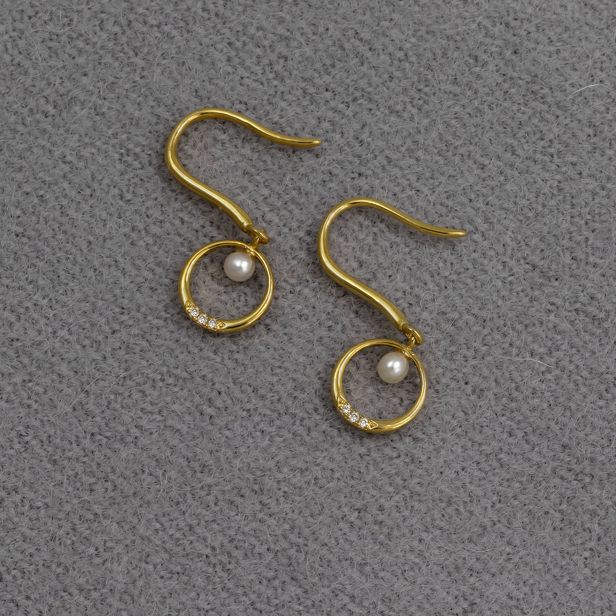 Gold Vermeil, Freshwater Pearl & 0.025 Carat Lab Grown Diamond Circle Drop Earrings