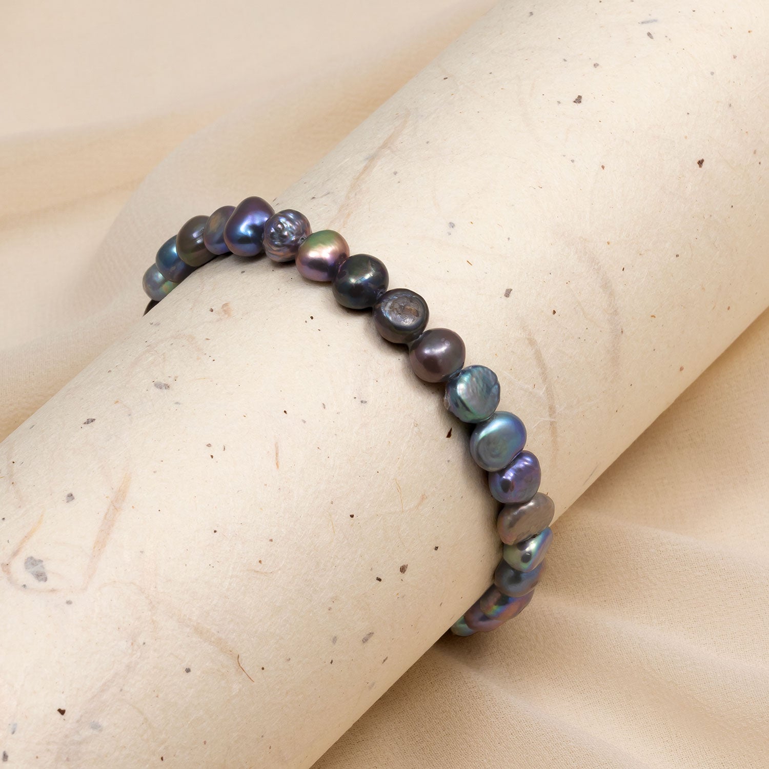 Peacock Freshwater Pearls Stretch Bracelet