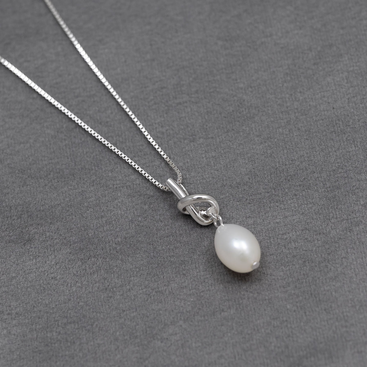 Sterling Silver Knot Pearl Pendant
