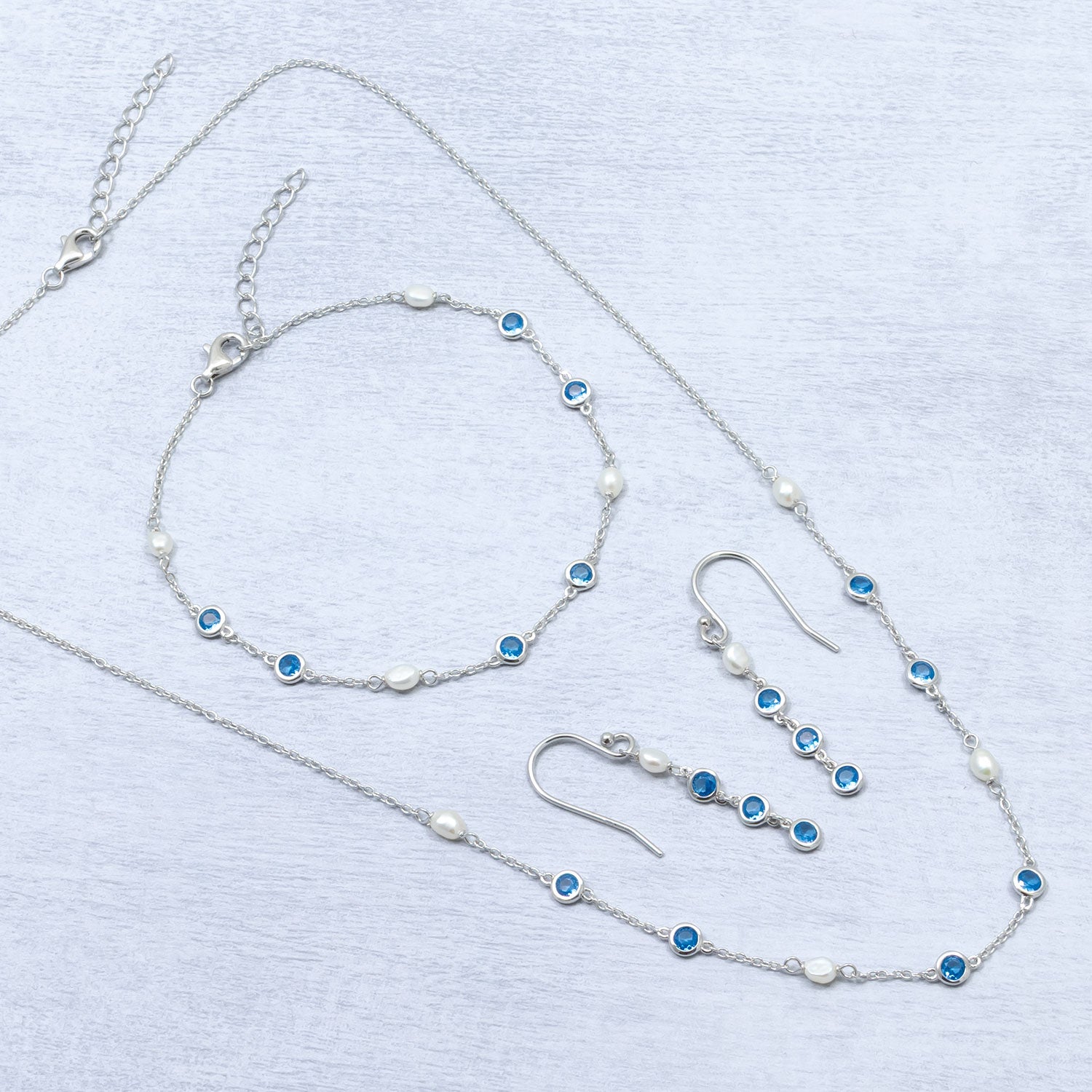 Silver Freshwater Pearl and Blue Cubic Zirconia Chain Necklace