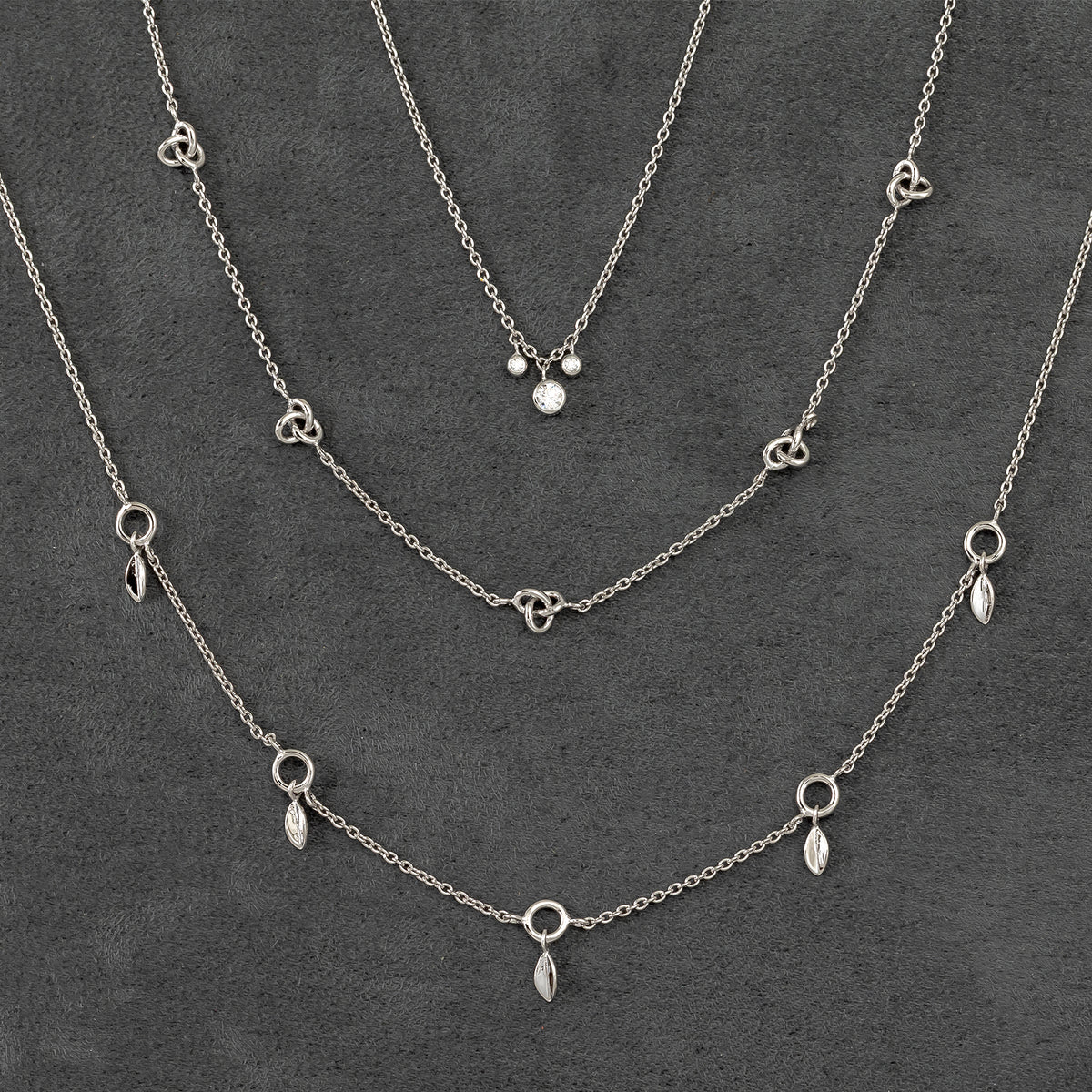 Delicate Leaves Necklace