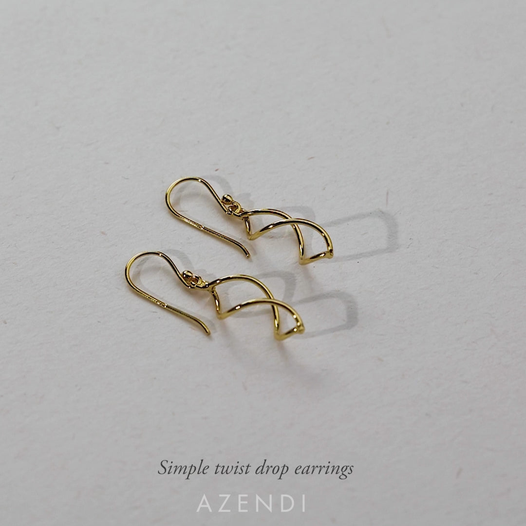Simple Twist Drop Earring