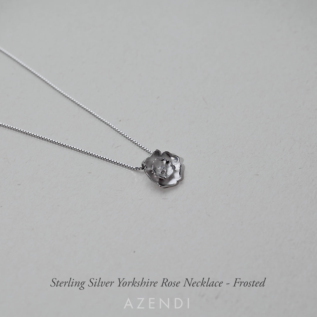 Sterling Silver Yorkshire Rose Necklace - Frosted