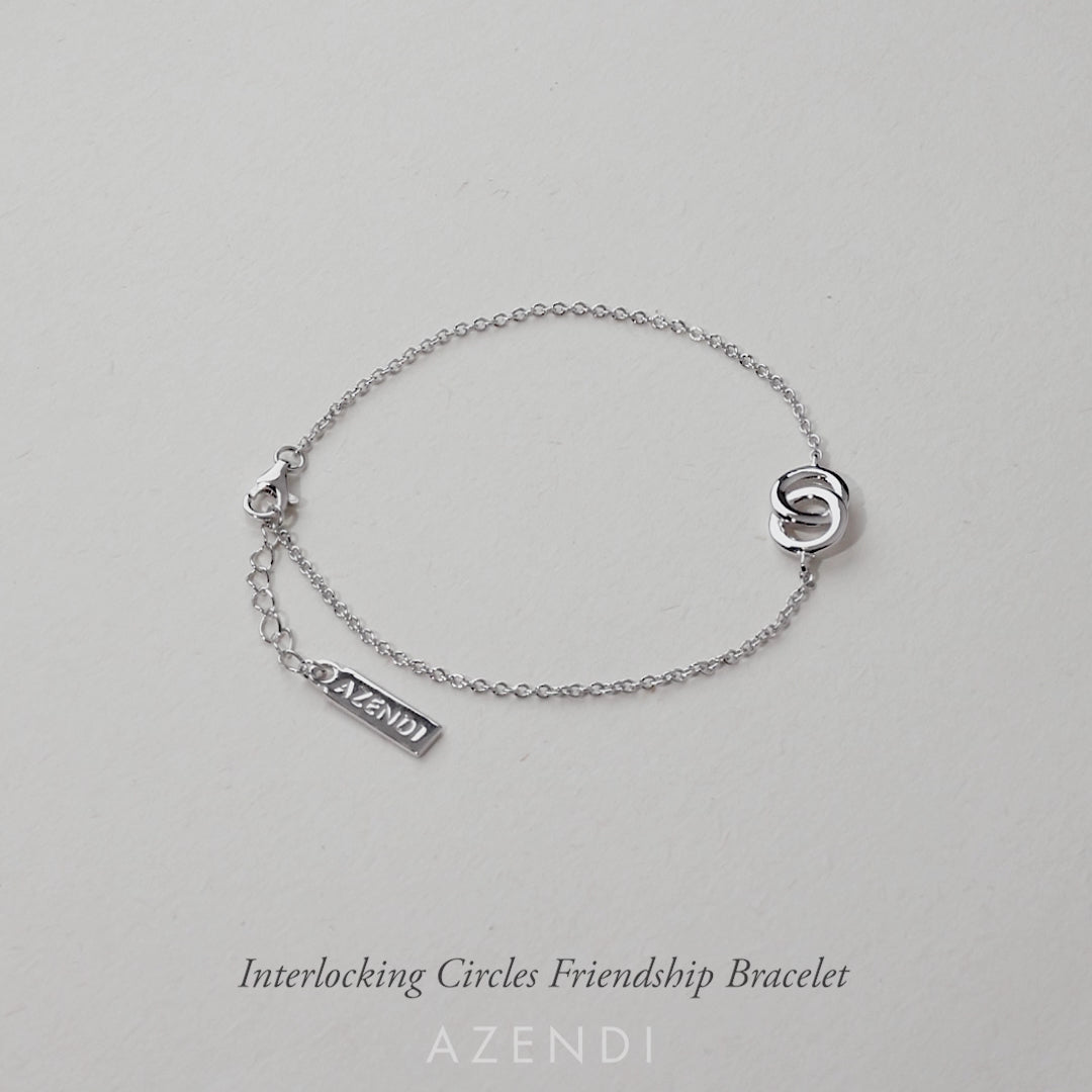 Interlocking Circles Friendship Bracelet