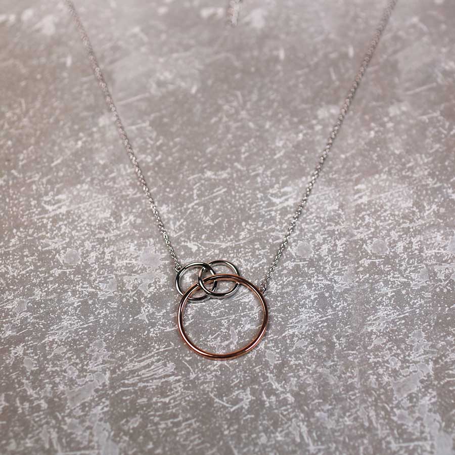 Metropolitan Triple Circle Necklace