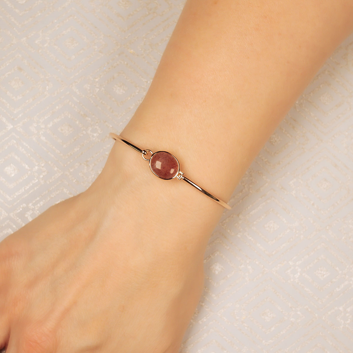 Ithica Hook Bangle with Strawberry Quartz