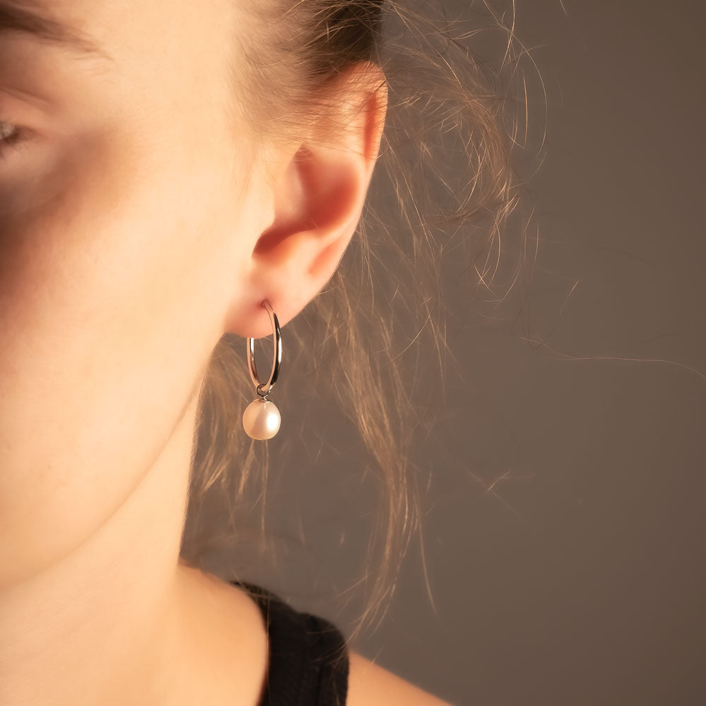 Teardrop Freshwater Pearls Hoop Earrings