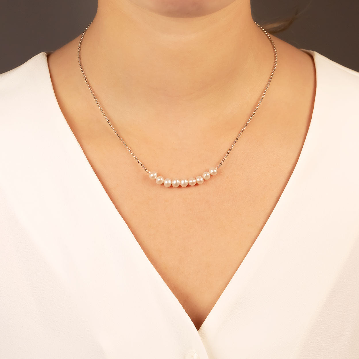 Simple Pearl Strand Necklace - Nine Pearls