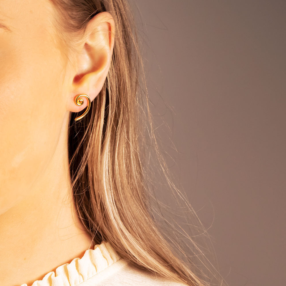 Spiral Stud Earrings in Yellow Gold Vermeil