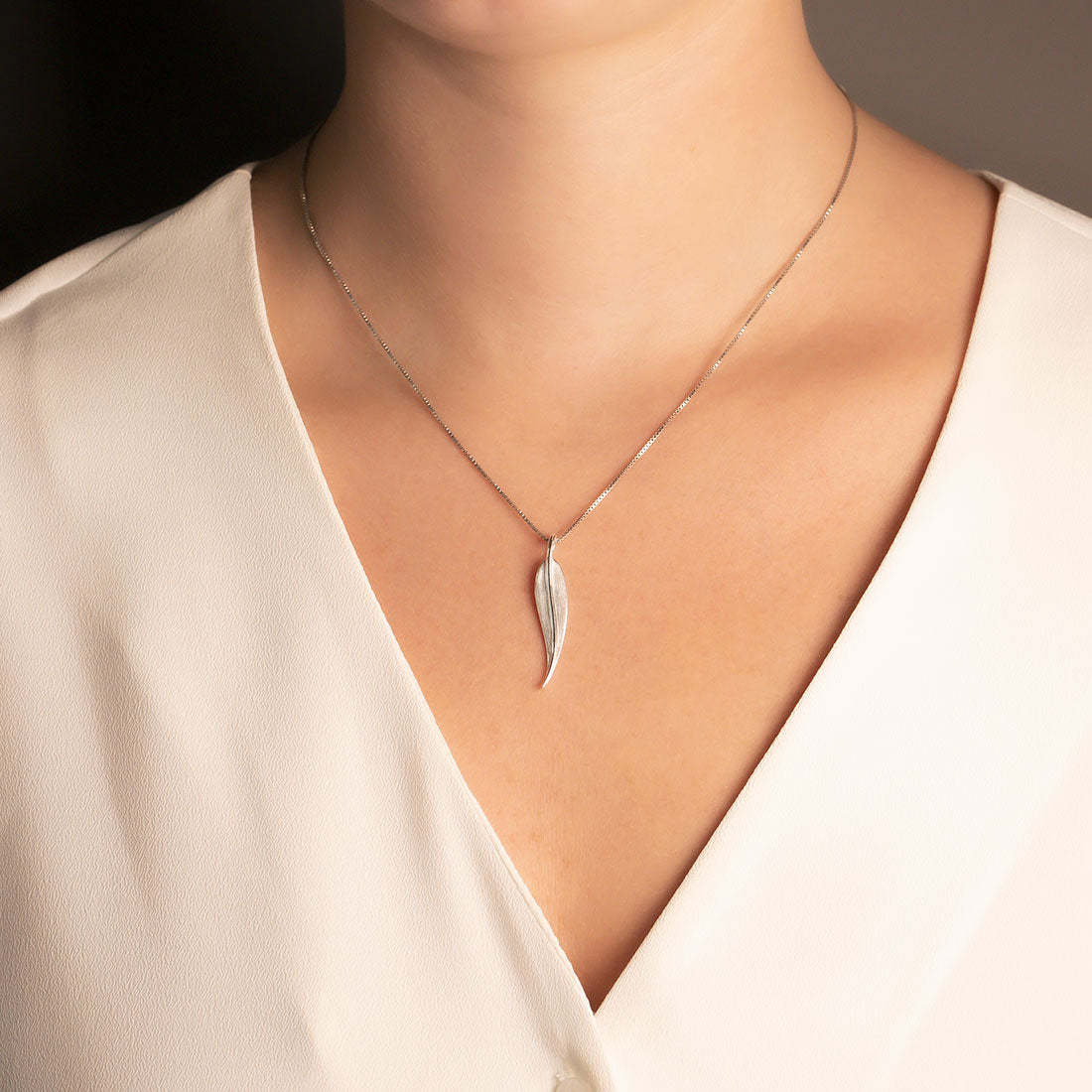 Silver Slim Leaf Pendant