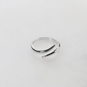 Silver Curl Ring