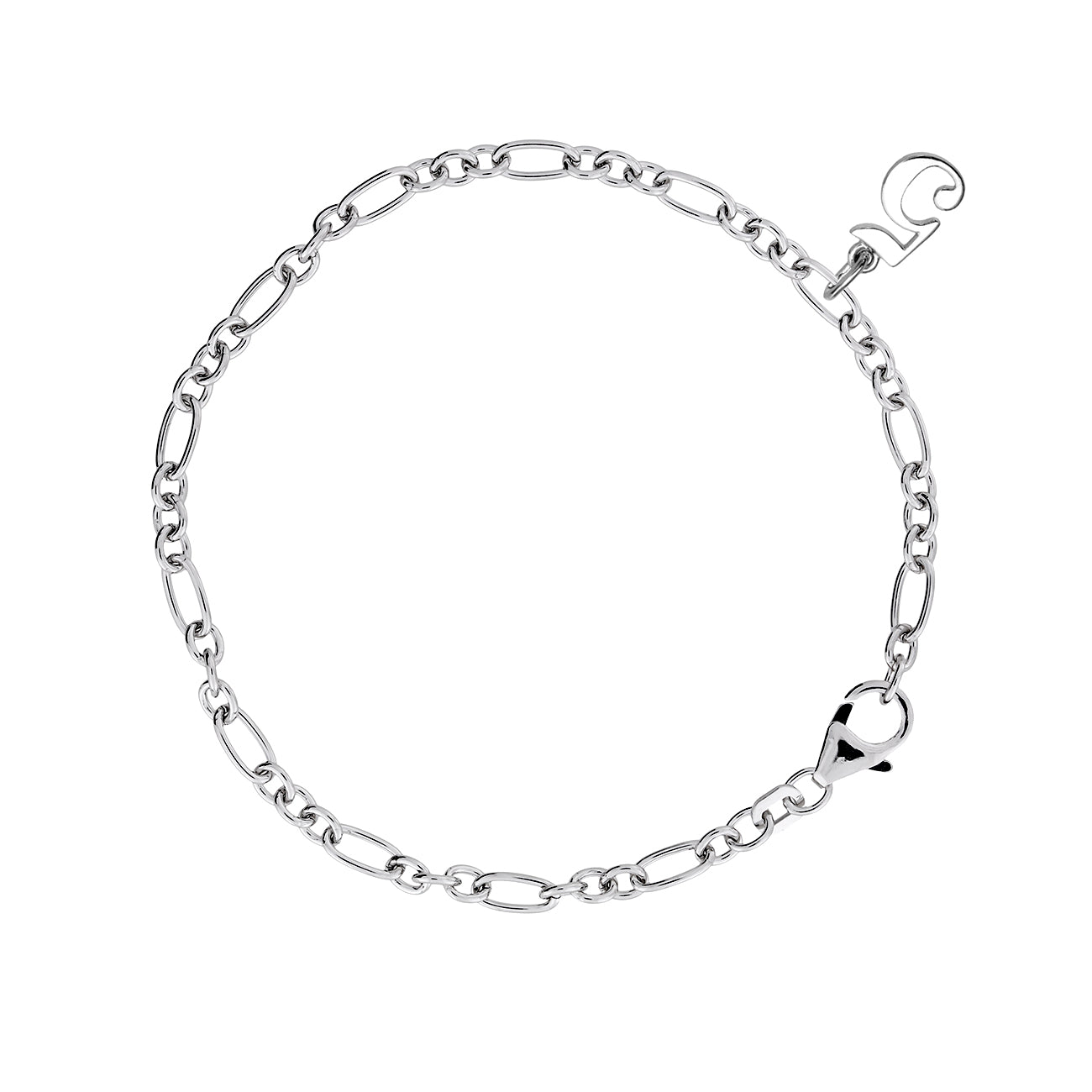 Sterling silver bracelet featuring interlocking open links and a polished charm detail, showcasing a modern and sculptural design by Azendi.