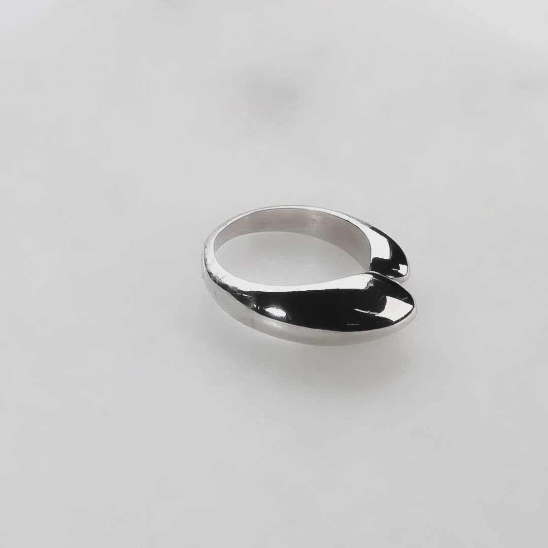 Asymmetric teardrop design silver ring