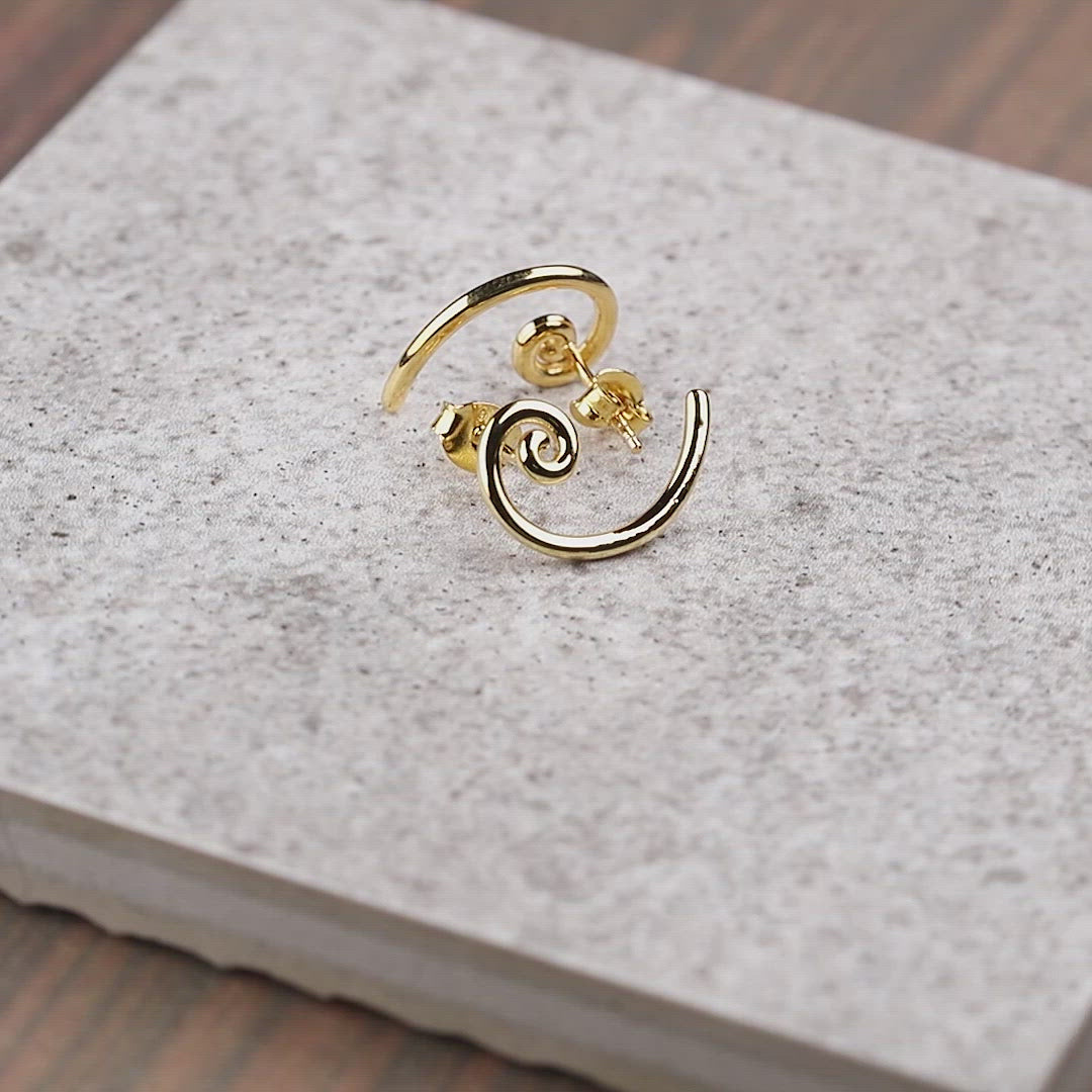 Spiral Stud Earrings in Yellow Gold Vermeil