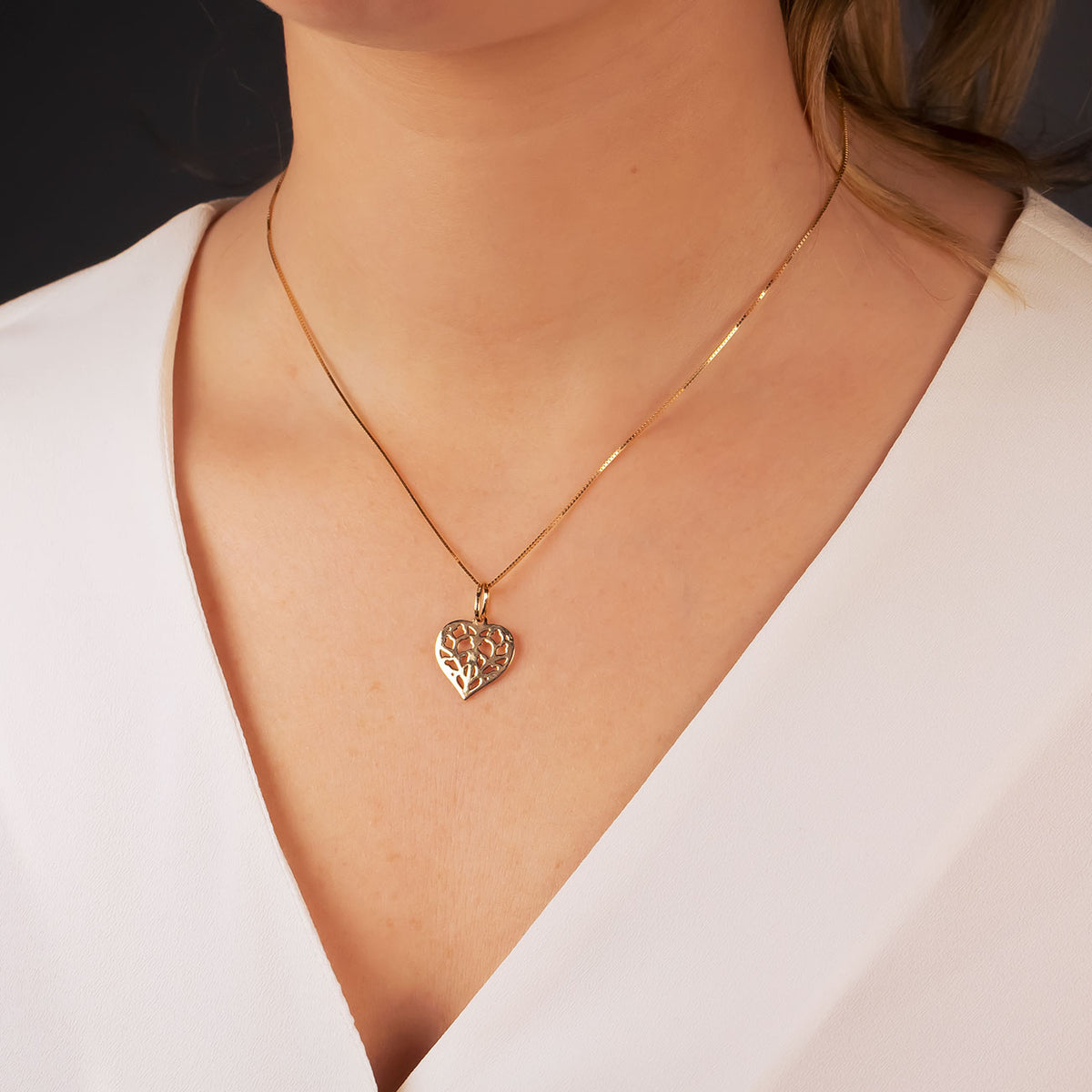 18ct Yellow Gold Heart of Yorkshire 2.2cm Pendant