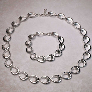 Silver Teardrops Necklace