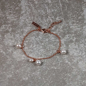 Teardrop Freshwater Pearls Bracelet